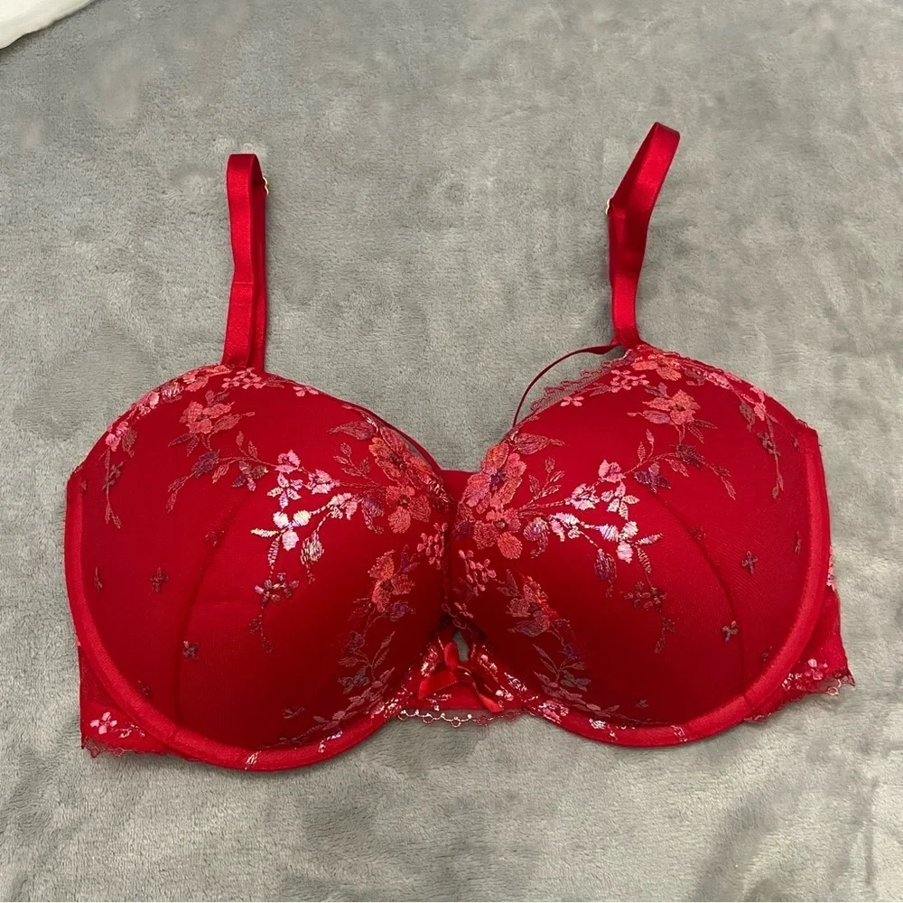New! Victoria's Secret Very Sexy Red Mesh Lace Strappy Push Up Bra 4905